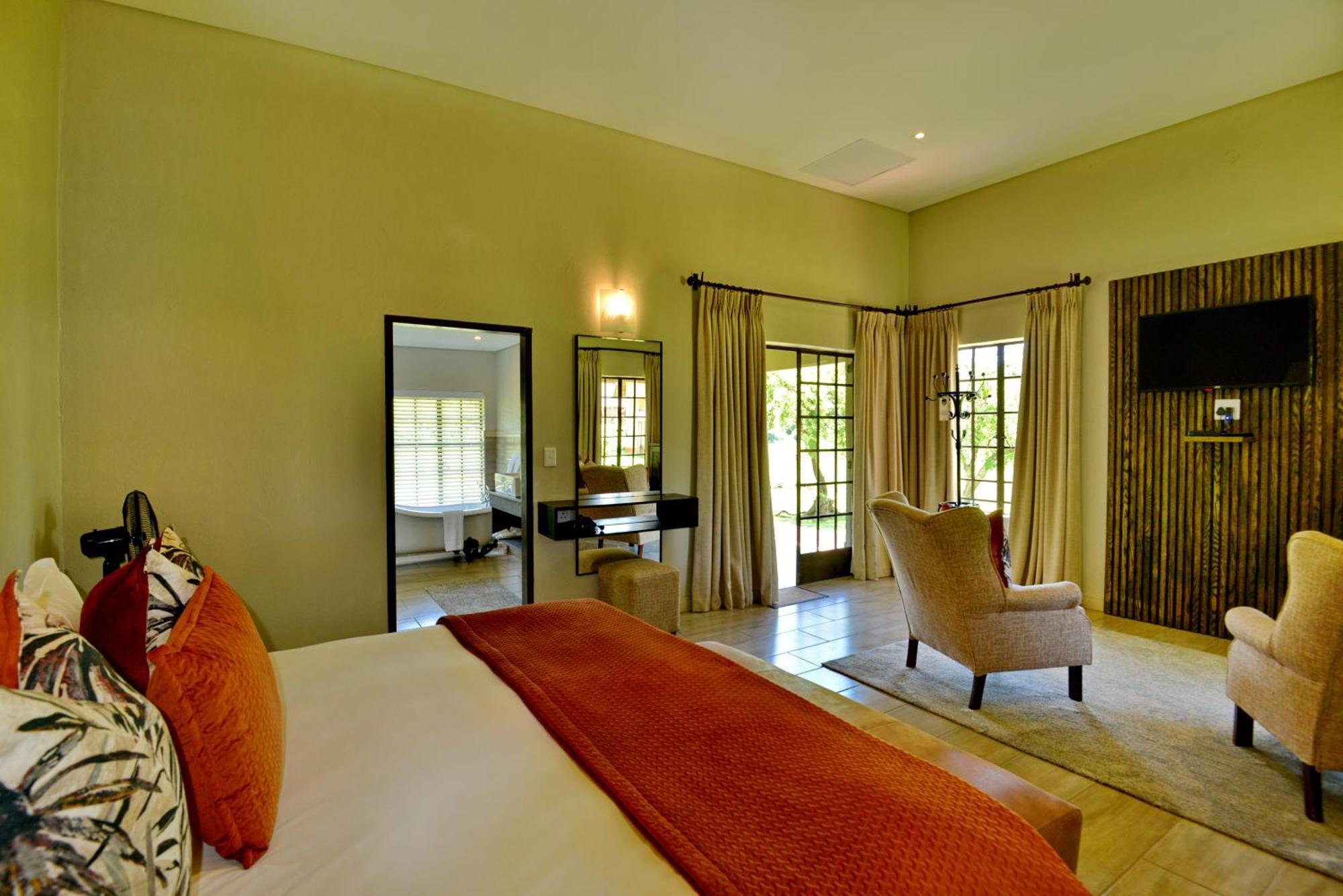 African Hills Safari Lodge & Spa Magaliesburg Exterior foto